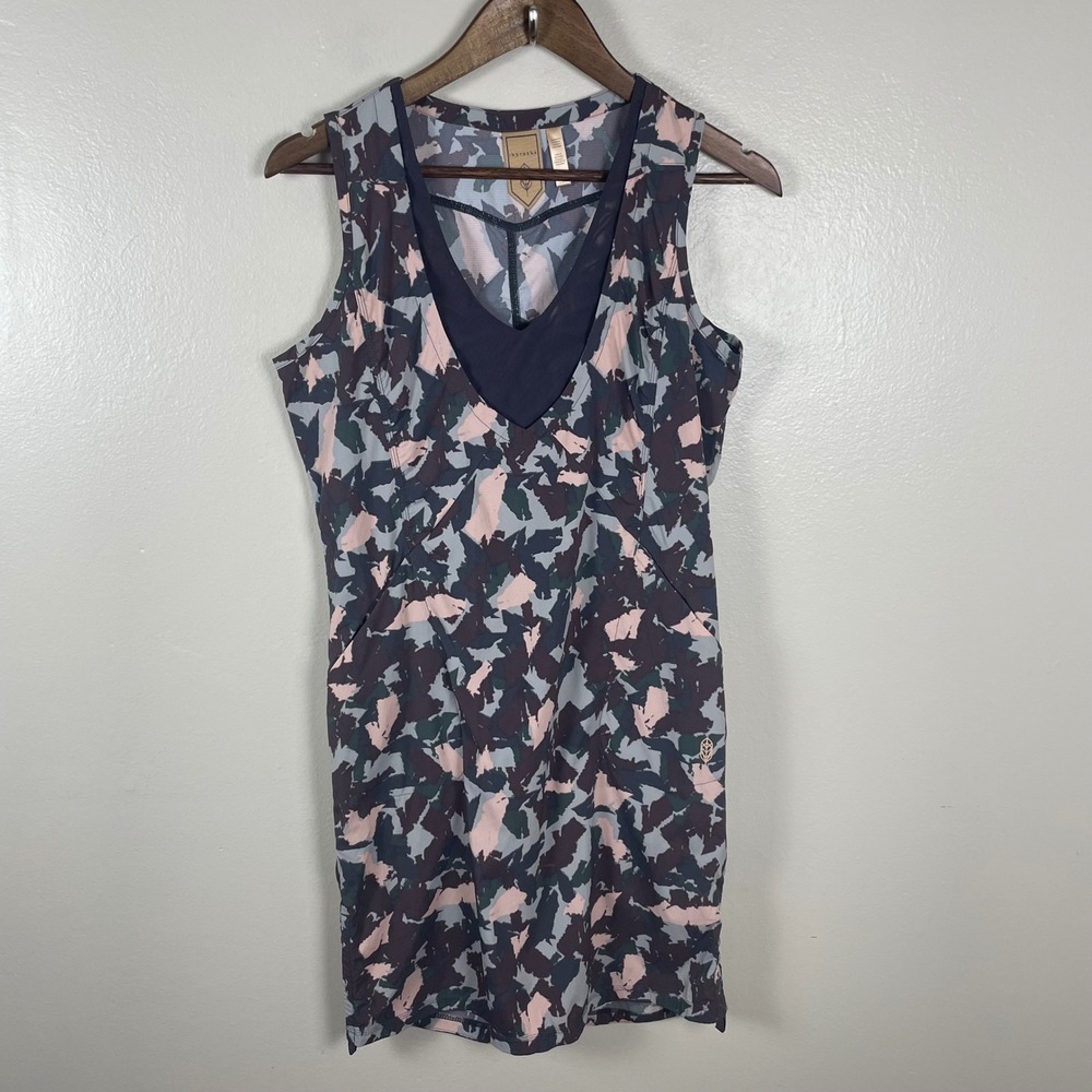 Indygena Women's S Sleeveless Shift Dress‎ Grey Pink Camo Mesh V-Neck Pockets